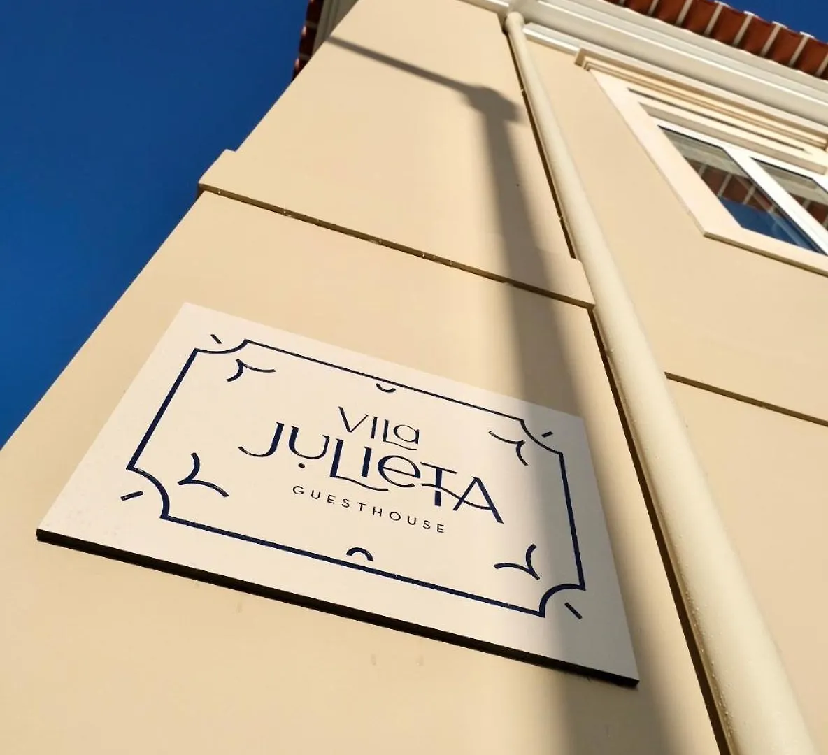 Vila Julieta Guesthouse 科英布拉 住宿加早餐酒店